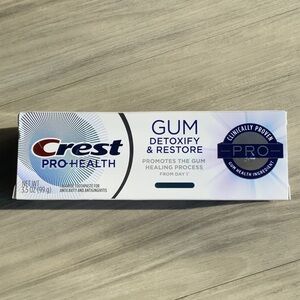 Crest Pro-Health Gum Detoxify & Restore Cleanser Toothpaste 3.5 oz